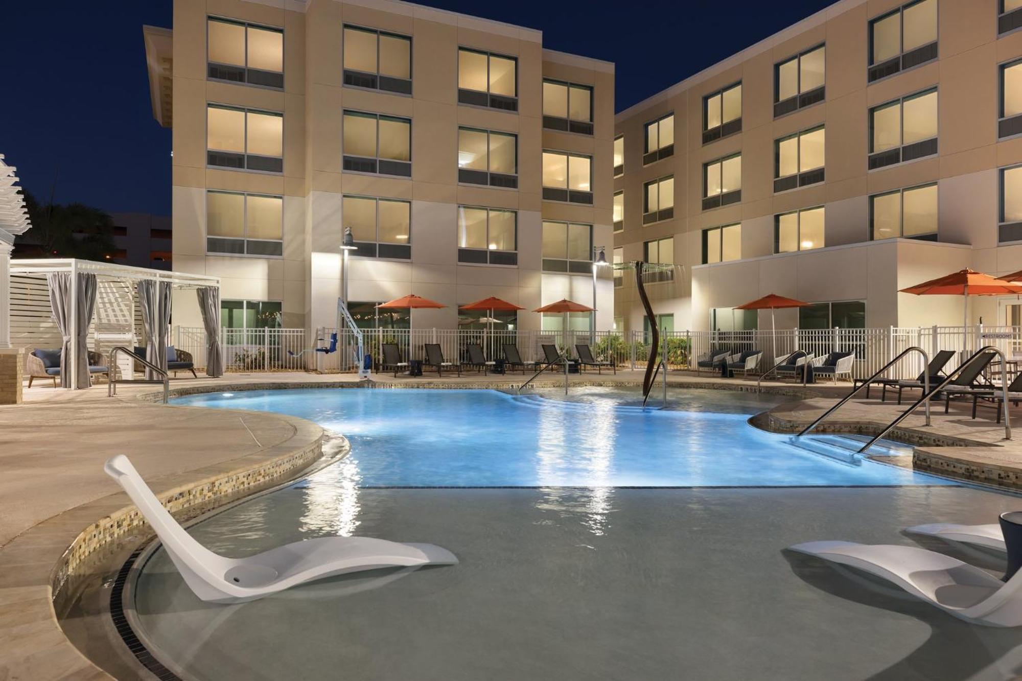 Holiday Inn Express Cape Canaveral By Ihg Zewnętrze zdjęcie