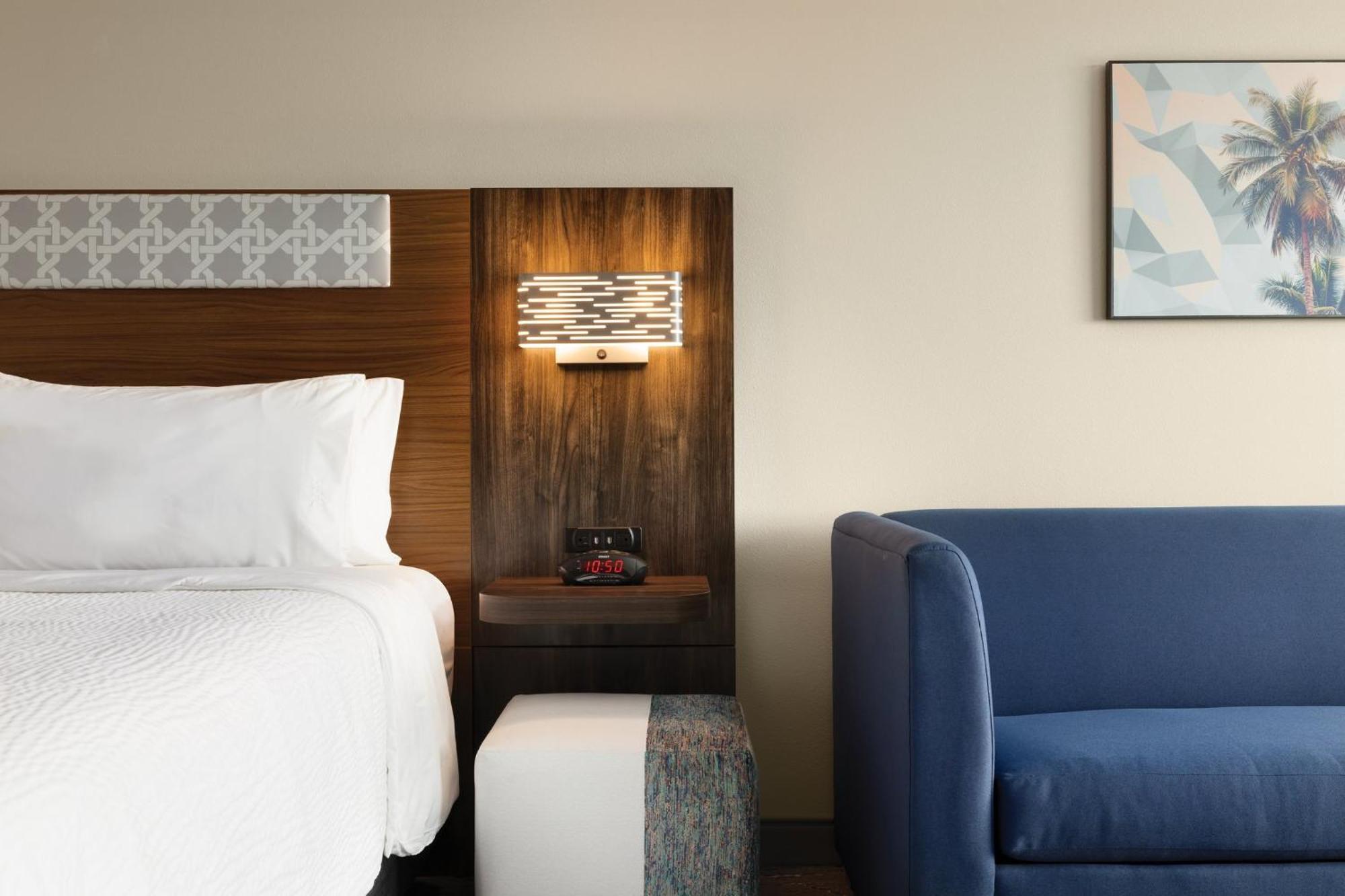Holiday Inn Express Cape Canaveral By Ihg Zewnętrze zdjęcie